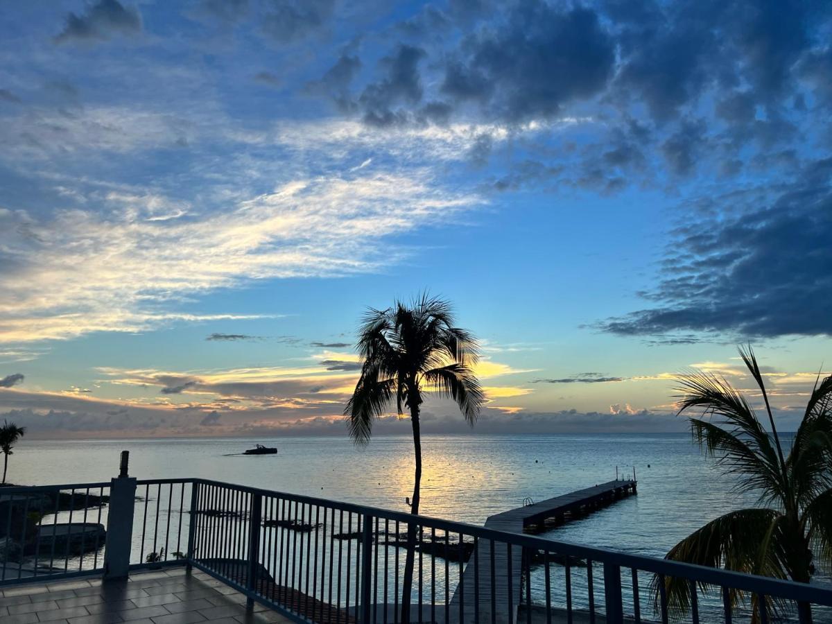 The Queen Of Cozumel Beach House -Luxury Beachfront Villa- Million Dollars View Εξωτερικό φωτογραφία